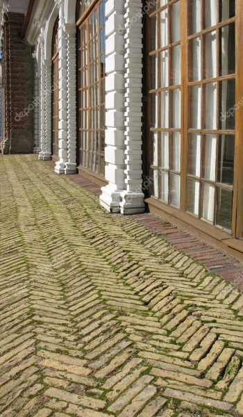 depositphotos_2468498-stock-photo-paving-clinker-brick.jpg